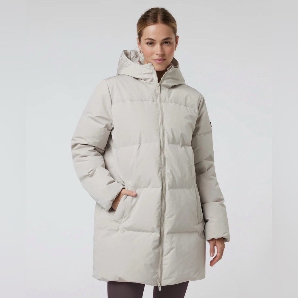 NWT Vuori Mammoth Down Parka Coat Puffer Jacket * Ecru Cream Bone * Extra Large